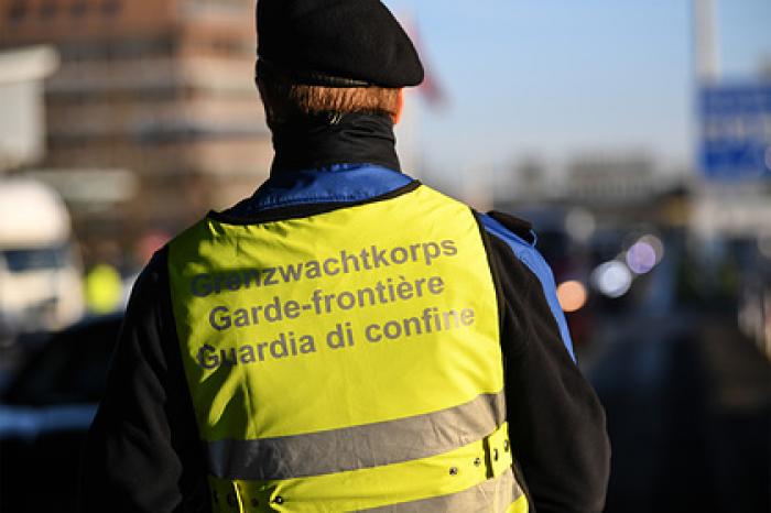 Германия усилила контроль на границах после теракта в Вене