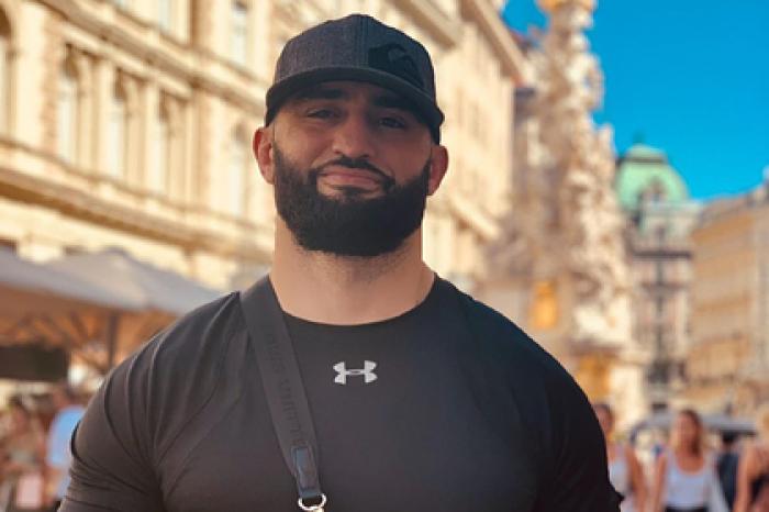 Избивший Харитонова боец MMA отказался признать вину