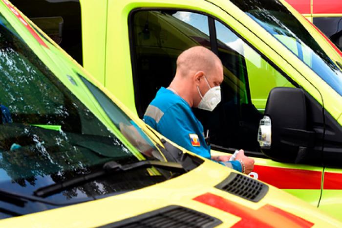 Кремль прокомментировал ситуацию с COVID-19 и введение точечных ограничений