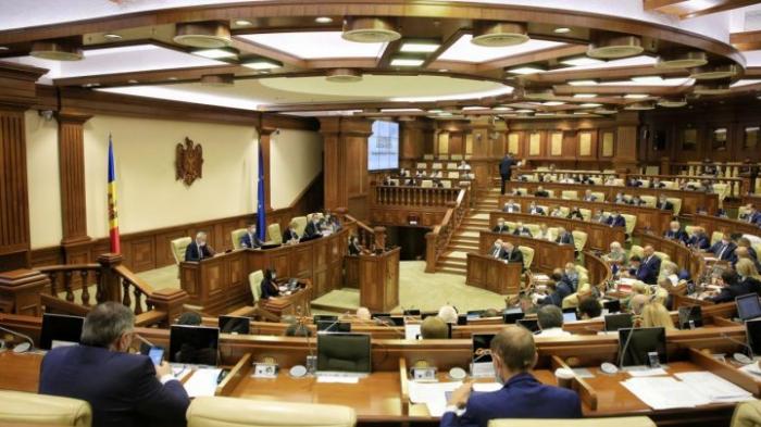 Кто сегодня представляет оппозицию, а кто - парламентское большинство: ответ депутатов