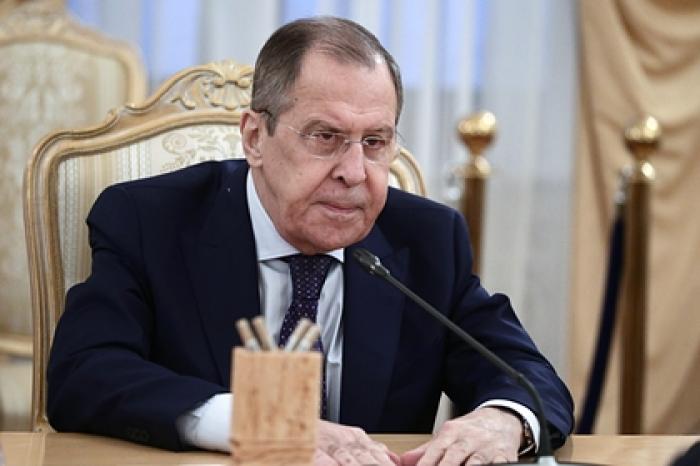 Лавров назвал безальтернативным трехстороннее заявление по Карабаху