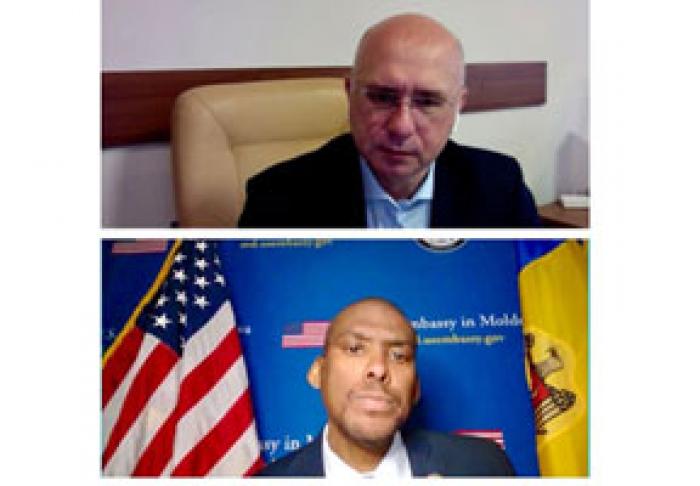 ЛИДЕР ДЕМПАРТИИ ПРОИНФОРМИРОВАЛ ПОСЛА США ОБ АНТИКРИЗИСНЫХ ИНИЦИАТИВАХ