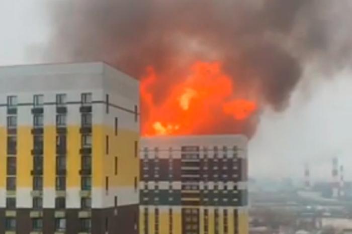 На юге Москвы произошли взрывы в ангаре с газовыми баллонами