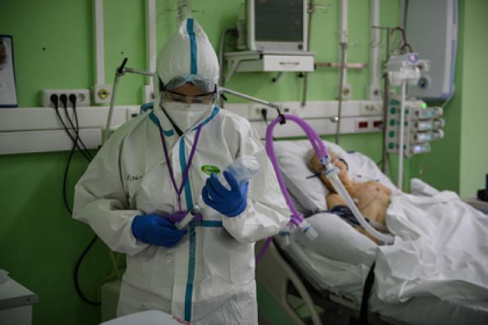 Названы регионы России с самой тяжелой ситуацией по коронавирусу