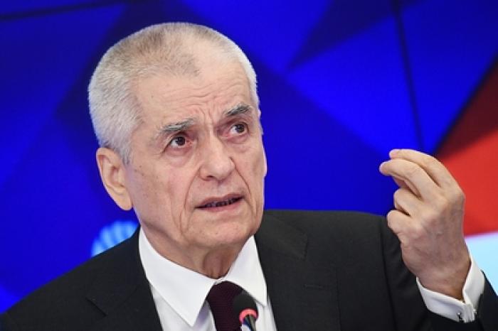 Онищенко сравнил подходы Китая и России в борьбе с коронавирусом