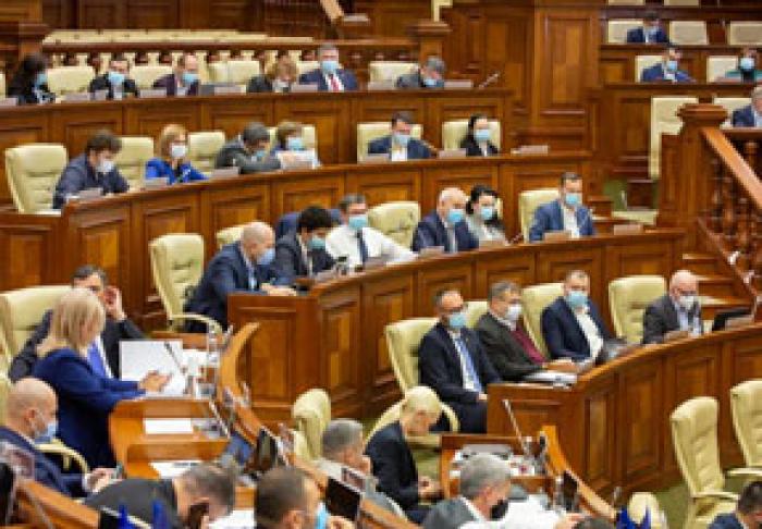 ПАРЛАМЕНТ ОДОБРИЛ СОЗДАНИЕ СПЕЦКОМИССИИ ПО РАЗРАБОТКЕ СТРАТЕГИИ В ОБЛАСТИ ЗДРАВООХРАНЕНИЯ НА 2020-2030 ГГ.