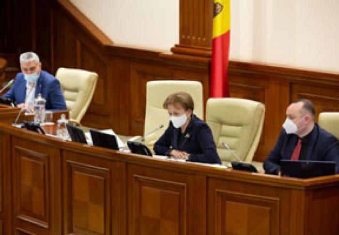 ПАРЛАМЕНТ ПРИНЯЛ В ПЕРВОМ ЧТЕНИИ ЗАКОНОПРОЕКТ, НАПРАВЛЕННЫЙ НА ПРИВЛЕЧЕНИЕ ИНОСТРАННОЙ РАБОЧЕЙ СИЛЫ