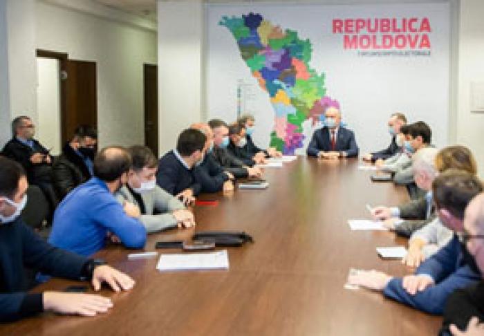 ПАРТИЯ СОЦИАЛИСТОВ НАМЕРЕНА ПРОДВИГАТЬ ПАКЕТ ЗАКОНОВ О СТАТУСЕ РУССКОГО ЯЗЫКА И ВЕЩАНИИ РОССИЙСКИХ ТЕЛЕКАНАЛОВ В МОЛДОВЕ