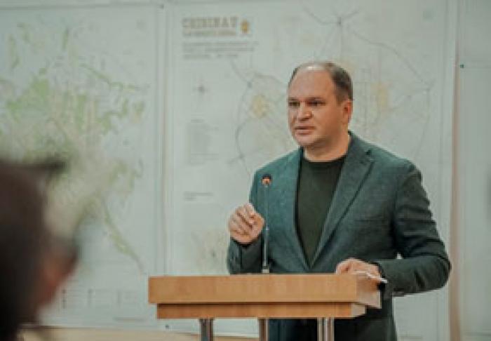 ПРИМАР КИШИНЕВА ОТЧИТАЛСЯ ЗА ПЕРВЫЙ ГОД ДЕЯТЕЛЬНОСТИ, НАЗВАВ ЕГО «УСПЕХОМ КОМАНДЫ УПРАВЛЕНЦЕВ И ЖИТЕЛЕЙ СТОЛИЦЫ»