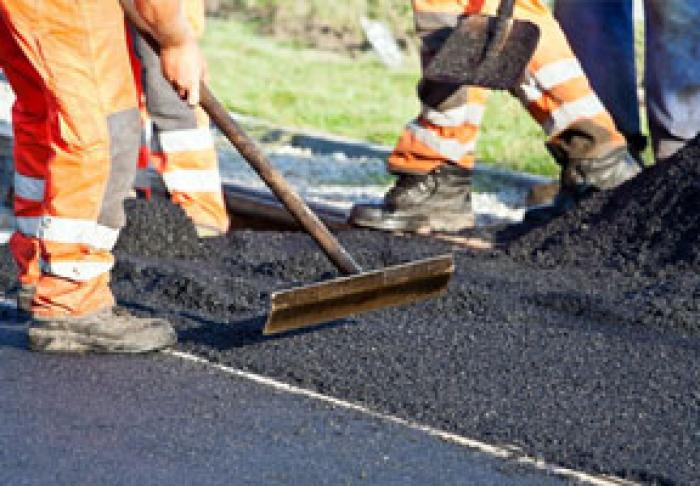 ПРИ ПОДДЕРЖКЕ ВСЕМИРНОГО БАНКА И ДОРОЖНОГО ФОНДА РЕАБИЛИТИРУЮТ ДОРОГУ К ПЯТИ СЕЛАМ