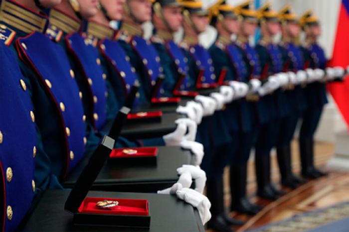 Россиянам раздадут госпремии за правозащитную и благотворительную деятельность