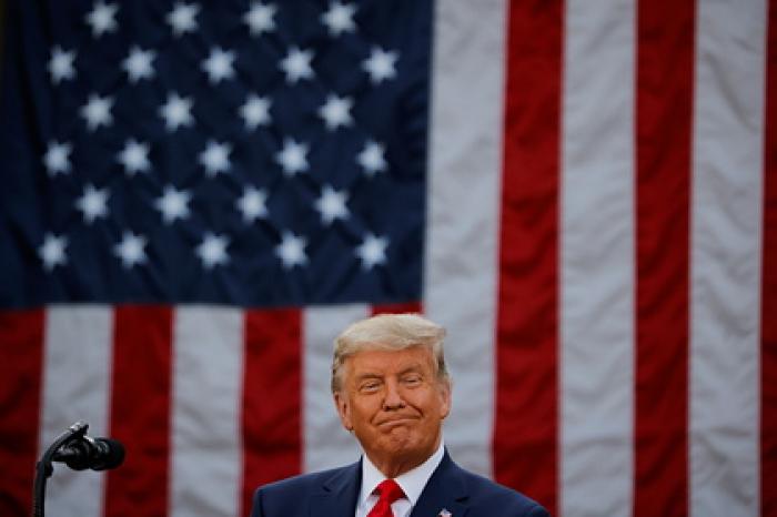 Трамп назвал срок появления американской вакцины от COVID-19 в широком доступе
