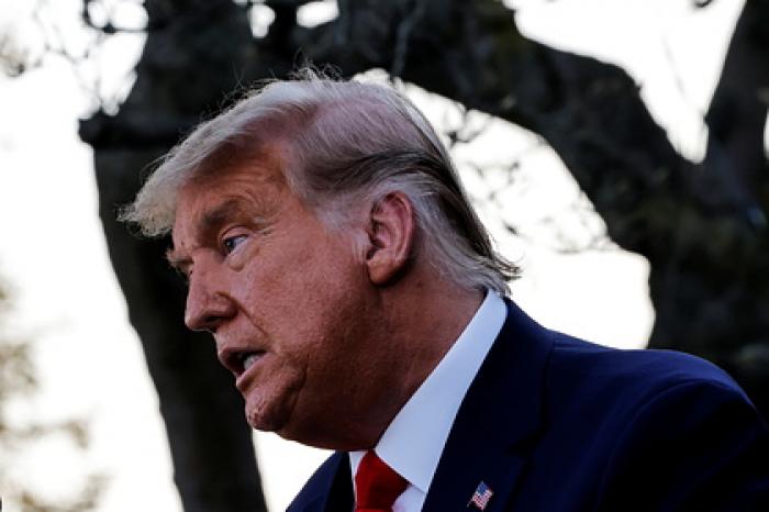 Трамп впервые допустил победу Байдена