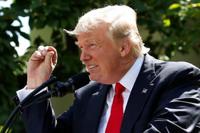 Twitter заблокировал запись Трампа с обвинениями в попытке украсть его победу