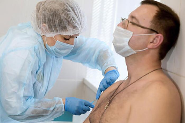 В Минздраве объявили о чрезвычайно высокой эффективности вакцины «Спутник V»