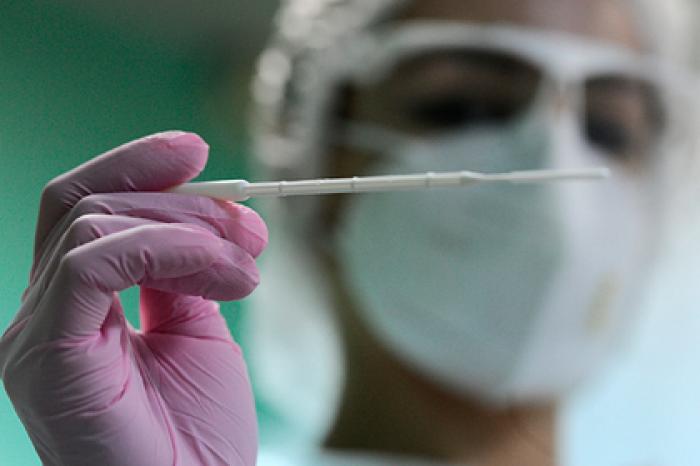 В Минздраве оценили влияние курения на результат теста на COVID-19