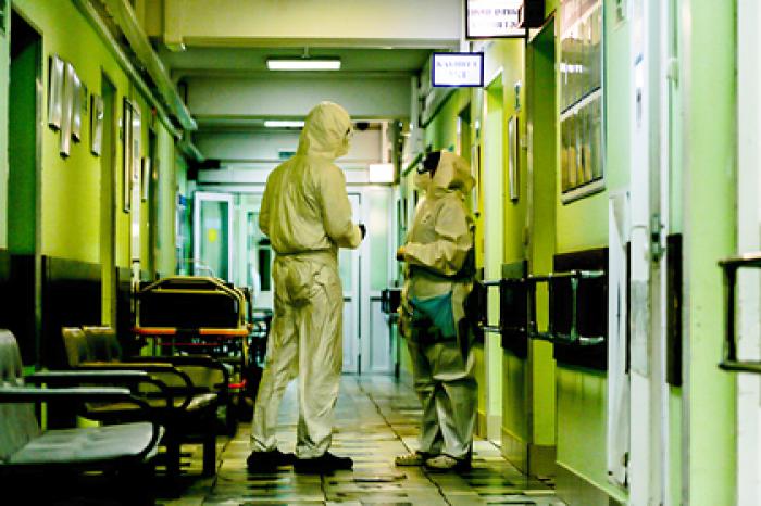 В России впервые умерли более 500 пациентов с коронавирусом за сутки