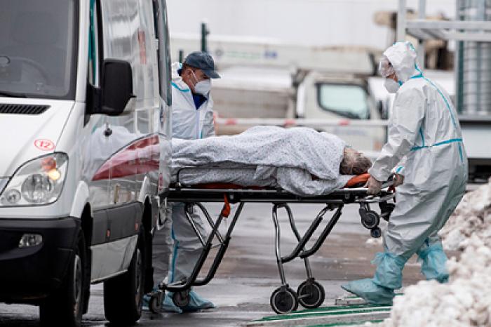 В России впервые выявили более 25 тысяч новых случаев коронавируса