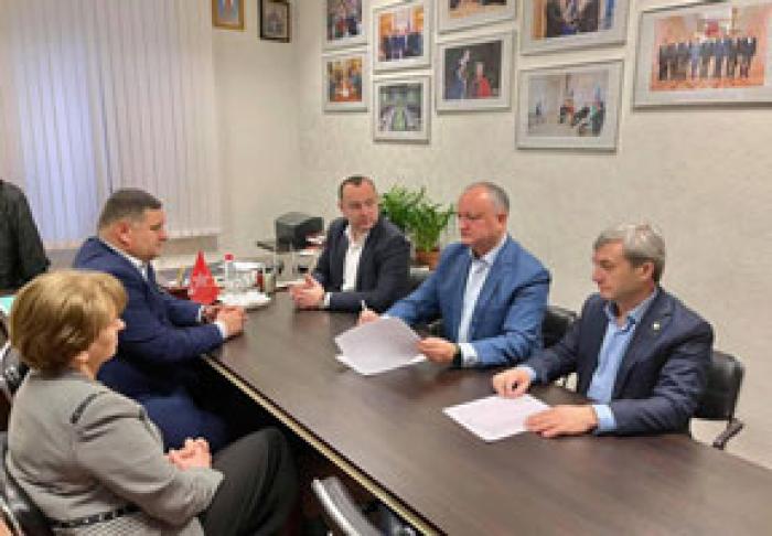 БЫВШИЙ ПРЕЗИДЕНТ ИГОРЬ ДОДОН ЗАЯВИЛ О НЕОБХОДИМОСТИ СКОРЕЙШЕГО ПРОВЕДЕНИЯ ДОСРОЧНЫХ ПАРЛАМЕНТСКИХ ВЫБОРОВ