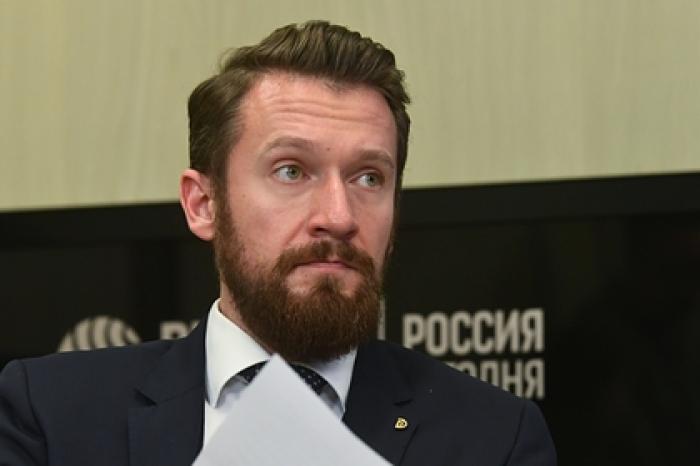 Число чиновников российского ведомства захотели увеличить на 80 тысяч