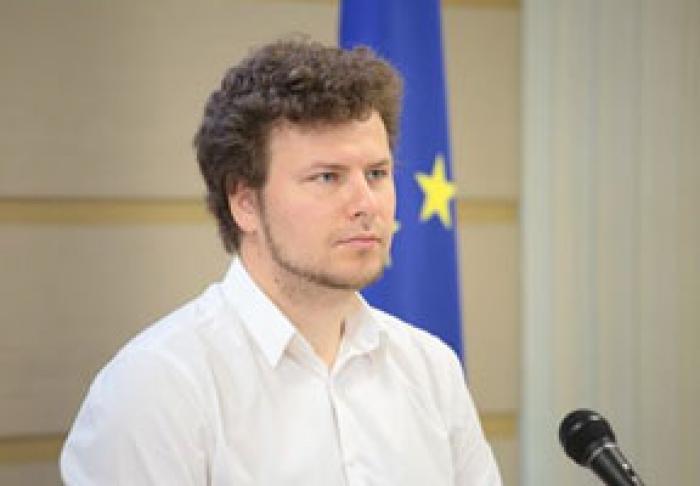 ДЕПУТАТ ДАН ПЕРЧУН ПОДВЕРГ КРИТИКЕ ЗАКОНОДАТЕЛЬНУЮ ИНИЦИАТИВУ СОЦИАЛИСТОВ О СНИЖЕНИИ ПЕНСИОННОГО ВОЗРАСТА