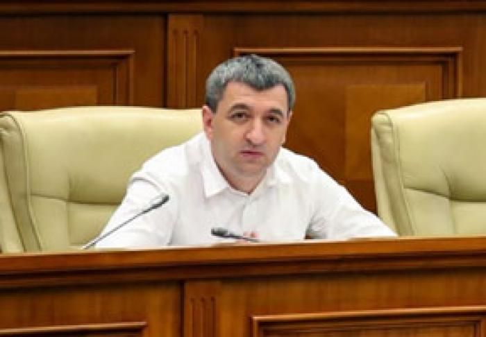 ДЕПУТАТ PAS ПОТРЕБОВАЛ ОТЗЫВА АНДРЕЯ НЕГУЦА С ДОЛЖНОСТИ ПОСЛА МОЛДОВЫ В РОССИИ