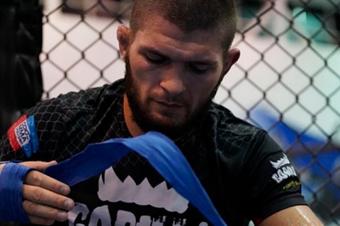 Друг Нурмагомедова назвал условие возвращения бойца в MMA