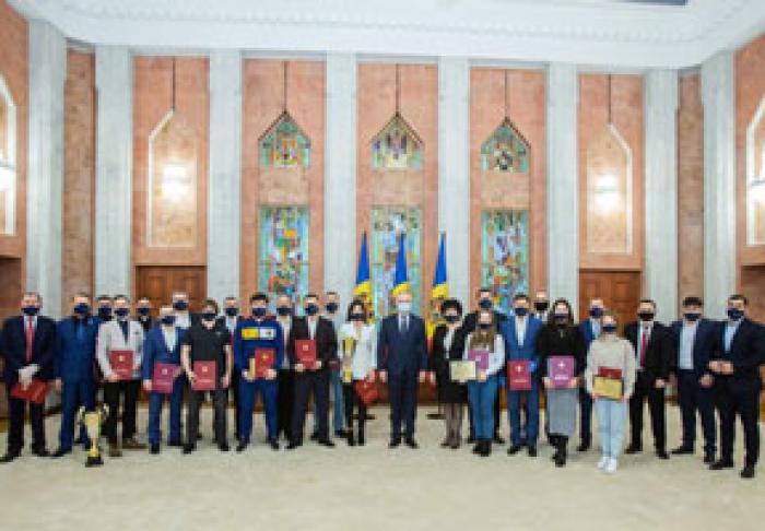 МИНОБРАЗОВАНИЯ ПРИЗНАЛО ДЗЮДОИСТА ВИКТОР СТЕРПУ И БОРЦА АНАСТАСИЮ НИКИТА ЛУЧШИМИ СПОРТСМЕНАМИ 2020 ГОДА