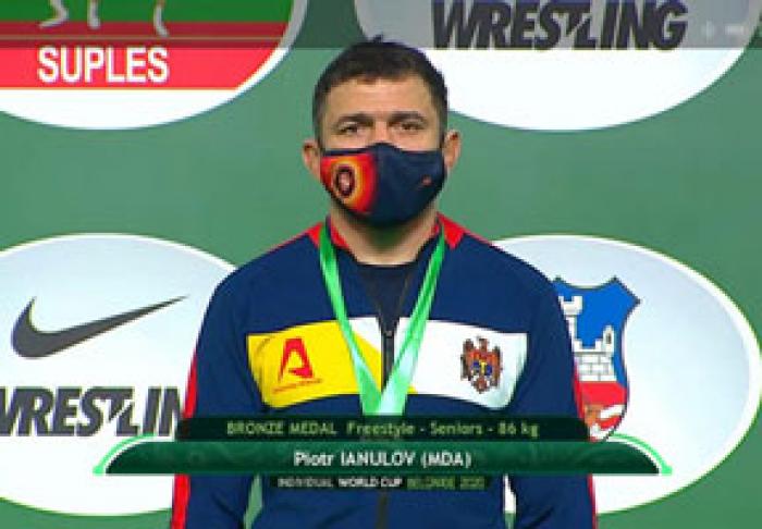 МОЛДАВСКИЕ БОРЦЫ УСПЕШНО ВЫСТУПИЛИ НА КУБКЕ МИРА