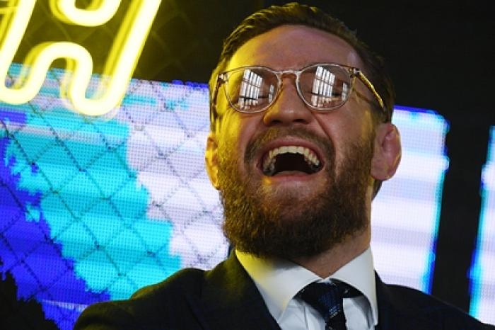 Нурмагомедова на время лишили статуса лучшего бойца UFC в пользу Макгрегора