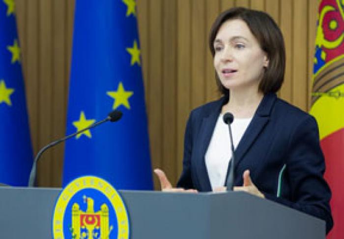 ПРЕЗИДЕНТ МАЙЯ САНДУ ЗАЯВИЛА, ЧТО ЧЕРЕЗ НЕСКОЛЬКО ДНЕЙ ПРЕДЛОЖИТ СЦЕНАРИЙ РОСПУСКА ПАРЛАМЕНТА