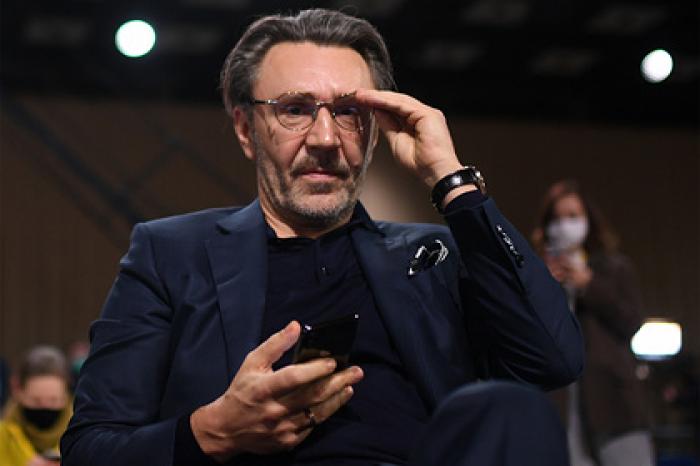 Путин посоветовал Шнурову слово «редиска» вместо мата