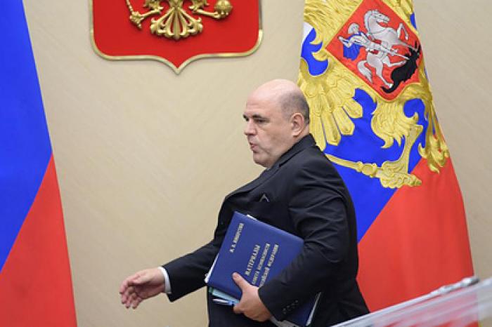 Путин рассказал о работе за полночь с Мишустиным