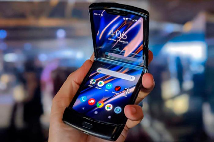 Раскрыта цена воскрешенной Motorola RAZR в России