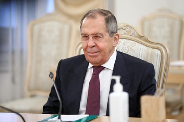 Россия вернула подаренную Лаврову икону