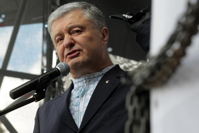 Ветеран АТО поскандалил с Порошенко и обвинил его в госизмене