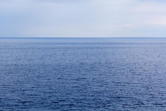 В Каспийском море появился лед аномальной толщины
