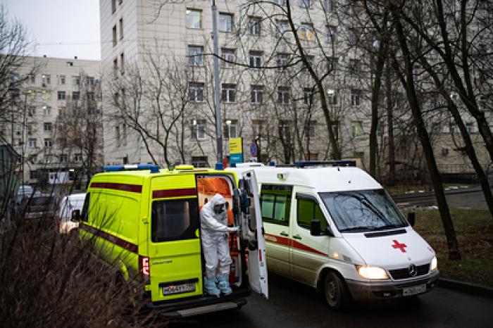 Врачи отказали в помощи россиянину с туберкулезом и коронавирусом