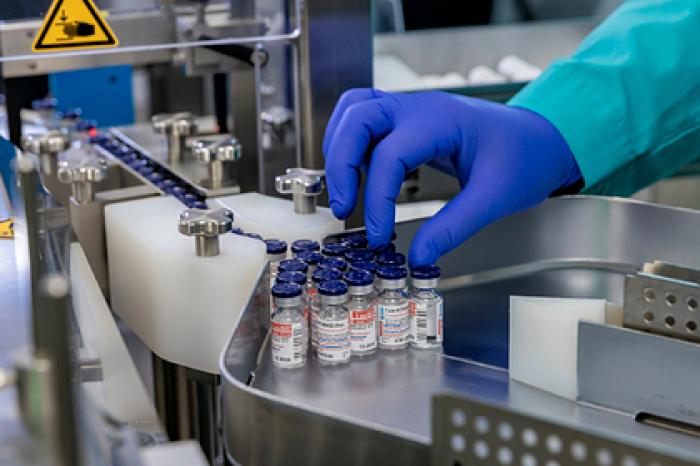 В Турции заявили о планах производить российскую вакцину