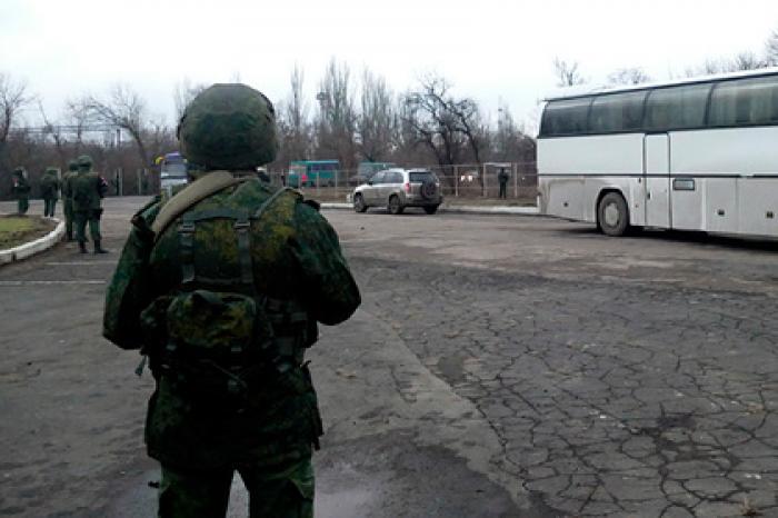 Донбасс передаст Украине четырех человек