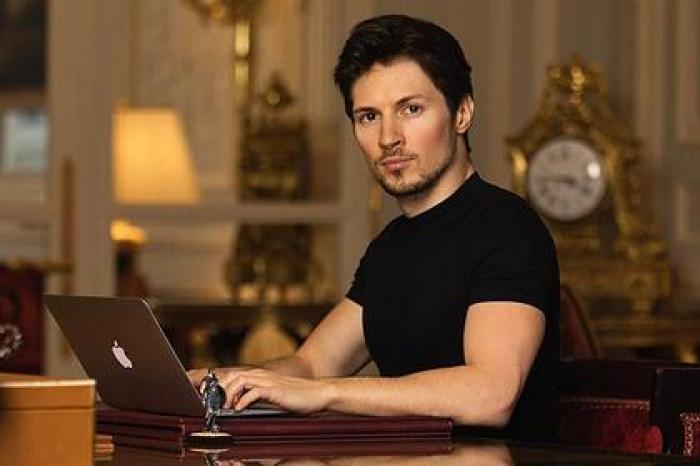 Дуров увидел в Apple опасность и призвал перейти на Android