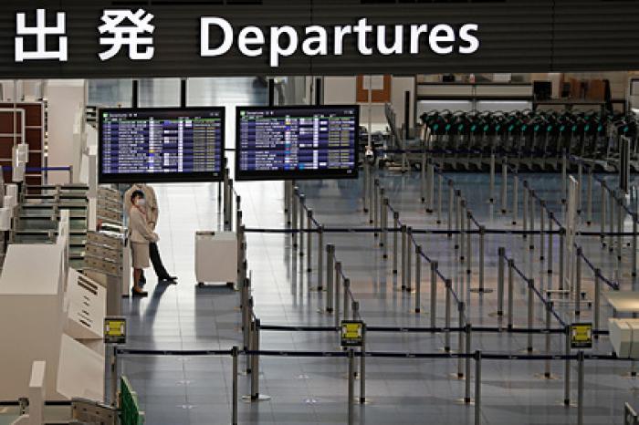 ЕС сократил список стран для поэтапного снятия ограничений на въезд