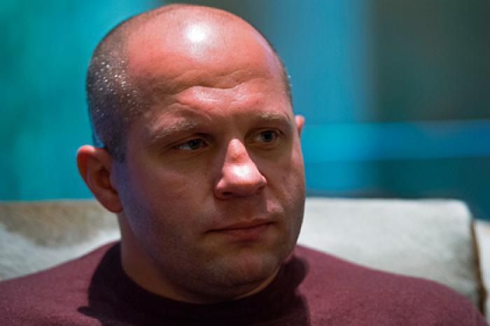 Госпитализированный с коронавирусом Емельяненко рассказал о своем состоянии