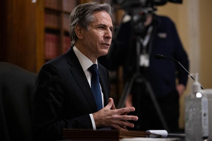 Госсекретарь США заявил о спросе на мировое лидерство Америки