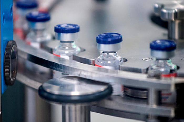 Меркель назвала условие для совместного производства российской вакцины