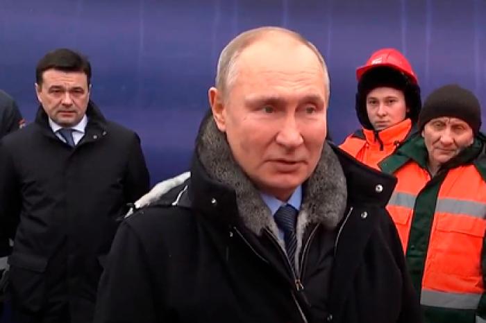 Путин открыл транспортную развязку в Химках