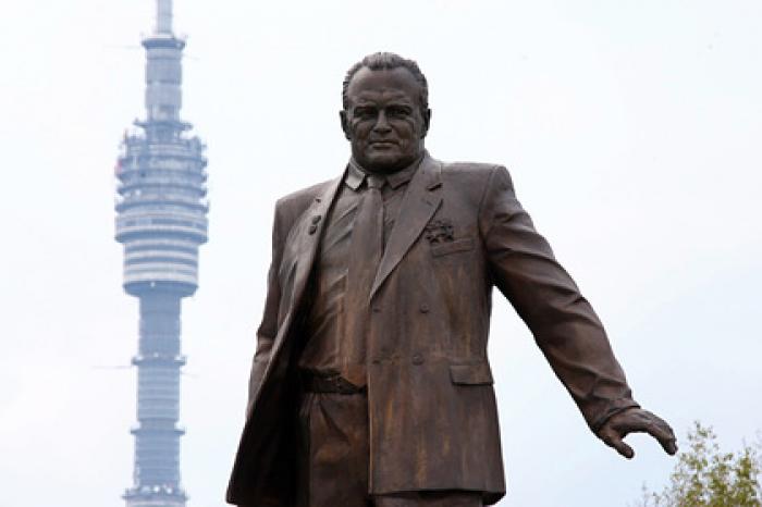 Россия ответила Украине гифкой на пост о «краже» Королева