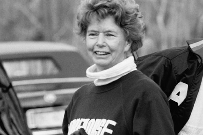 Сестра Буша-старшего умерла после заражения коронавирусом