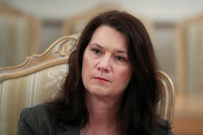 Украине посоветовали не пытаться вернуть Донбасс силой и напомнили о Карабахе