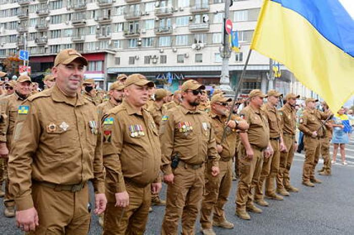 Украинские воинские звания изменили под стандарты НАТО